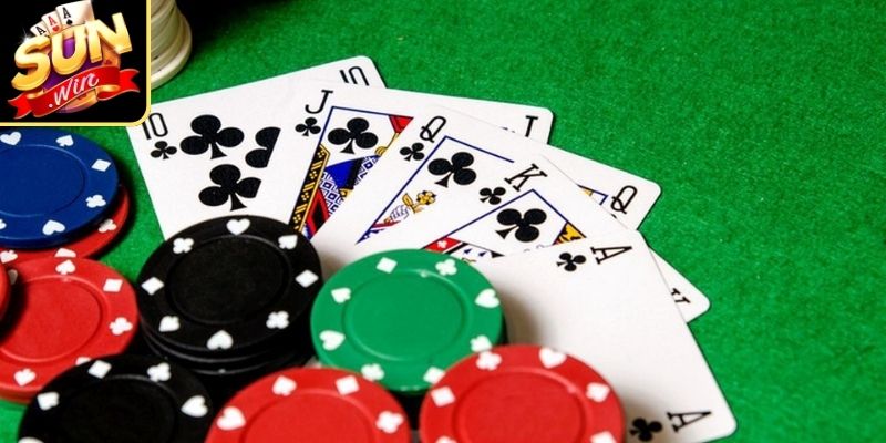Át chủ bài 5 lá là game chiến thuật hấp dẫn đầy kịch tính 
